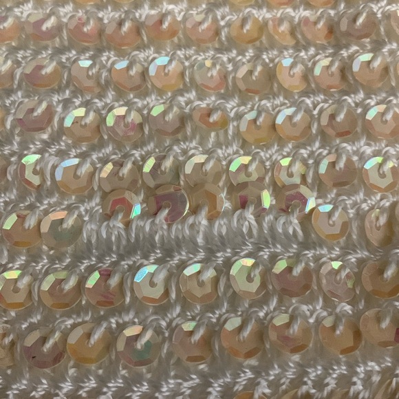 White / Pearly Colored Mini Crochet and Sequin Bag - Picture 5 of 15